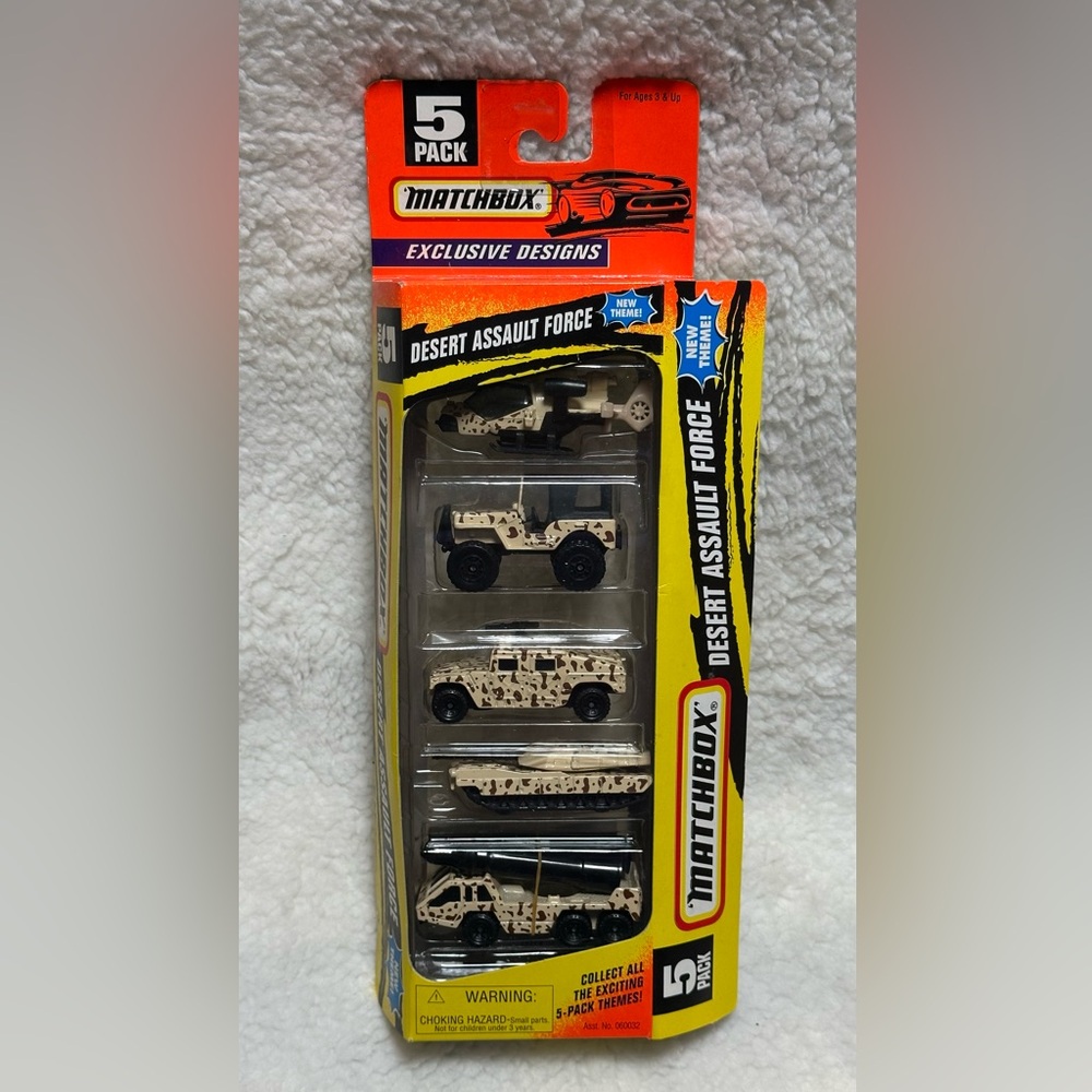 NEW in Box Matchbox 1996 DESERT ASSAULT FORCE EXCLUSIVE DESIGNS 5pk of Models